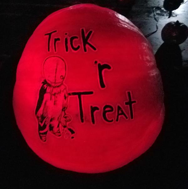 trick r treat pumpkin